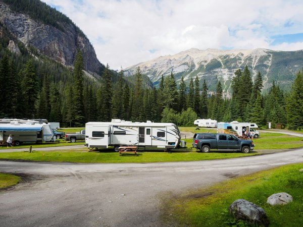 Voyager en camping-car : astuces pour vivre l'aventure idéale